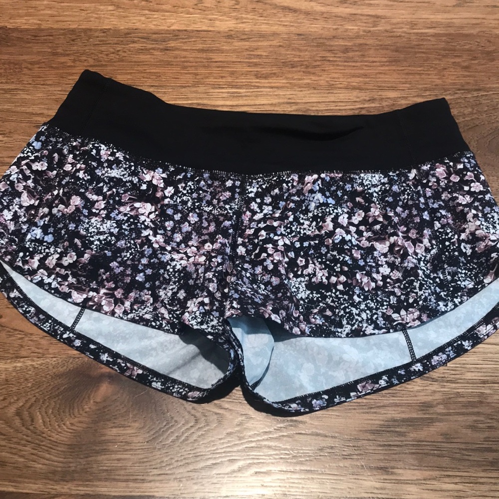 Lululemon size 4 shorts